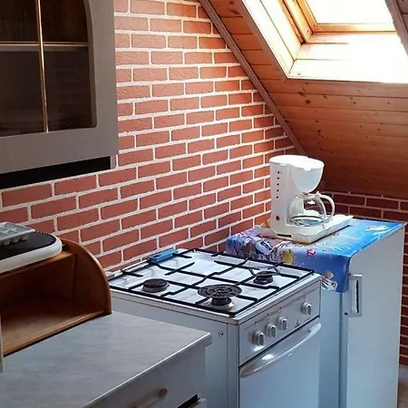Kallai Apartmanhaz * Balatonboglár